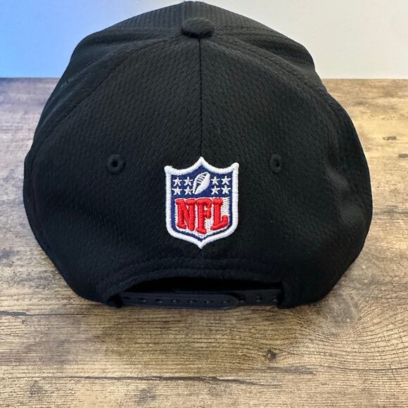 NWT New Era Las Vegas Raiders 2024 NFL Sideline 9Seventy Stretch Snap Hat OS - Picture 5 of 9